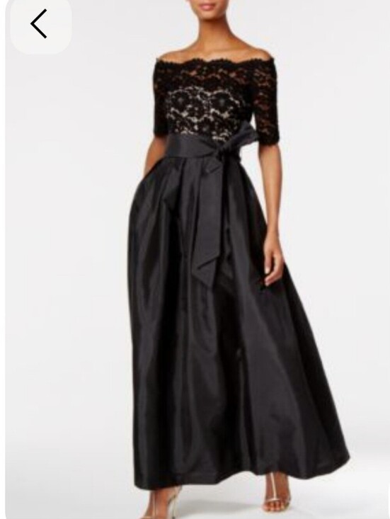 Vince Camuto Dresses & Skirts - Vince Camuto Black Off The Shoulder Lace & Satin Evening Gown